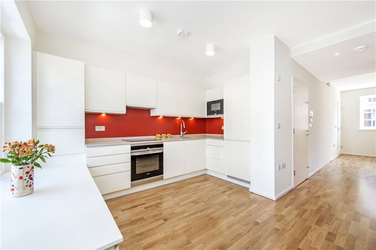 flat for sale in Catherine Place, Westminster, London, SW1E VIC170036