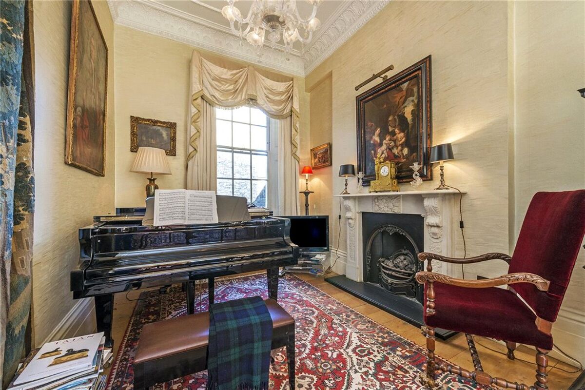 house for sale in St. Square, Pimlico, London, SW1V VIC180036