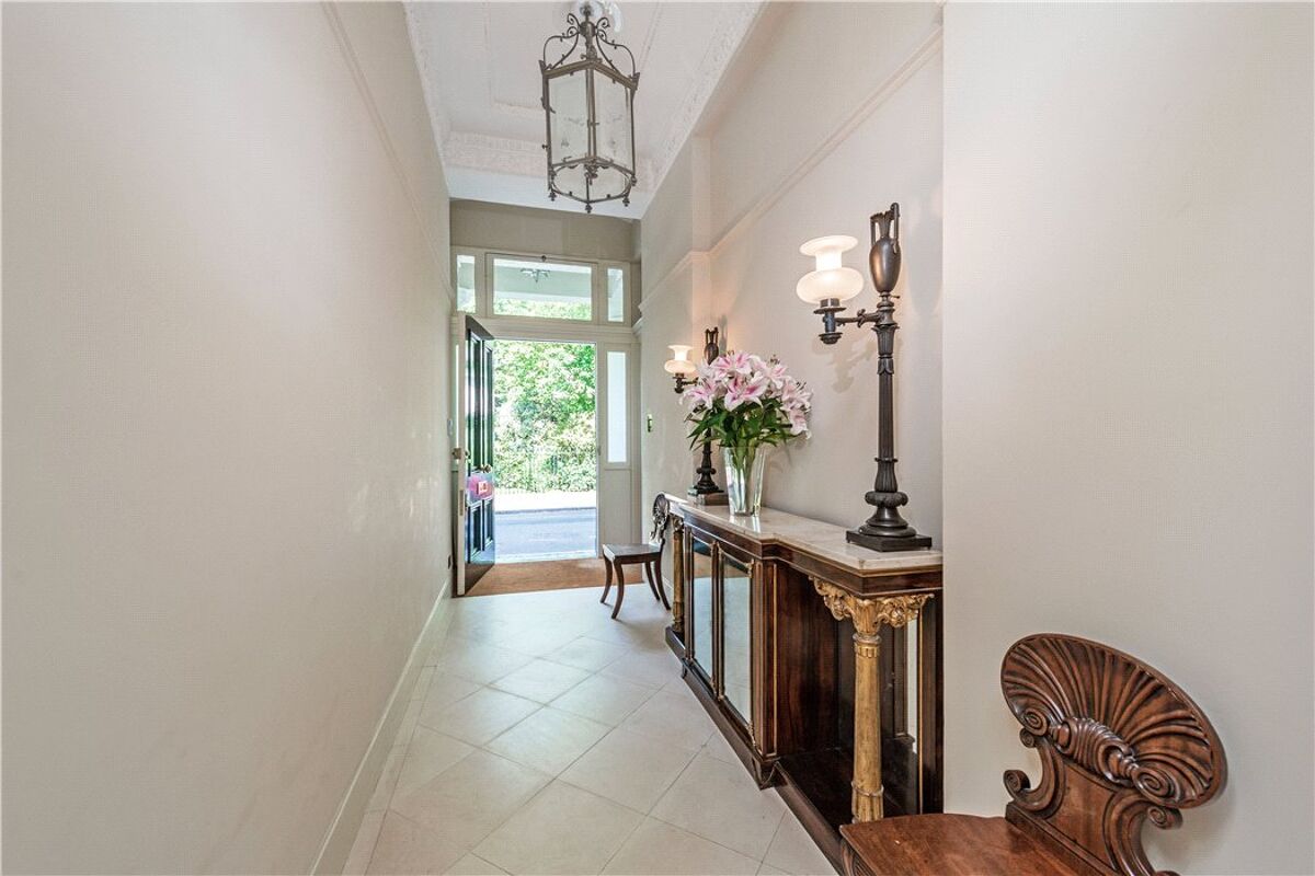 flat for sale in Warwick Square, Pimlico, London, SW1V VIC180116