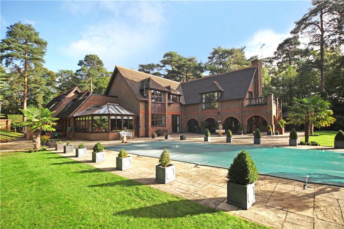 house for sale in Abbots Drive, Wentworth, Surrey, GU25 VIR120141