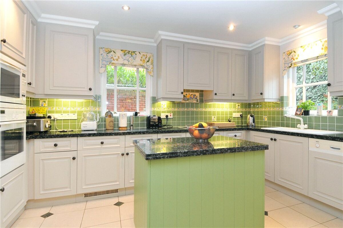 house for sale in Holloway Drive, Virginia Park, Virginia Water, Surrey