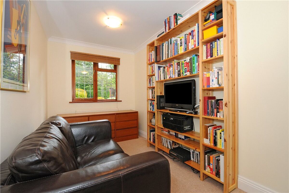 house for sale in Simons Walk, Englefield Green, Surrey, TW20 VIR140089 Knight Frank