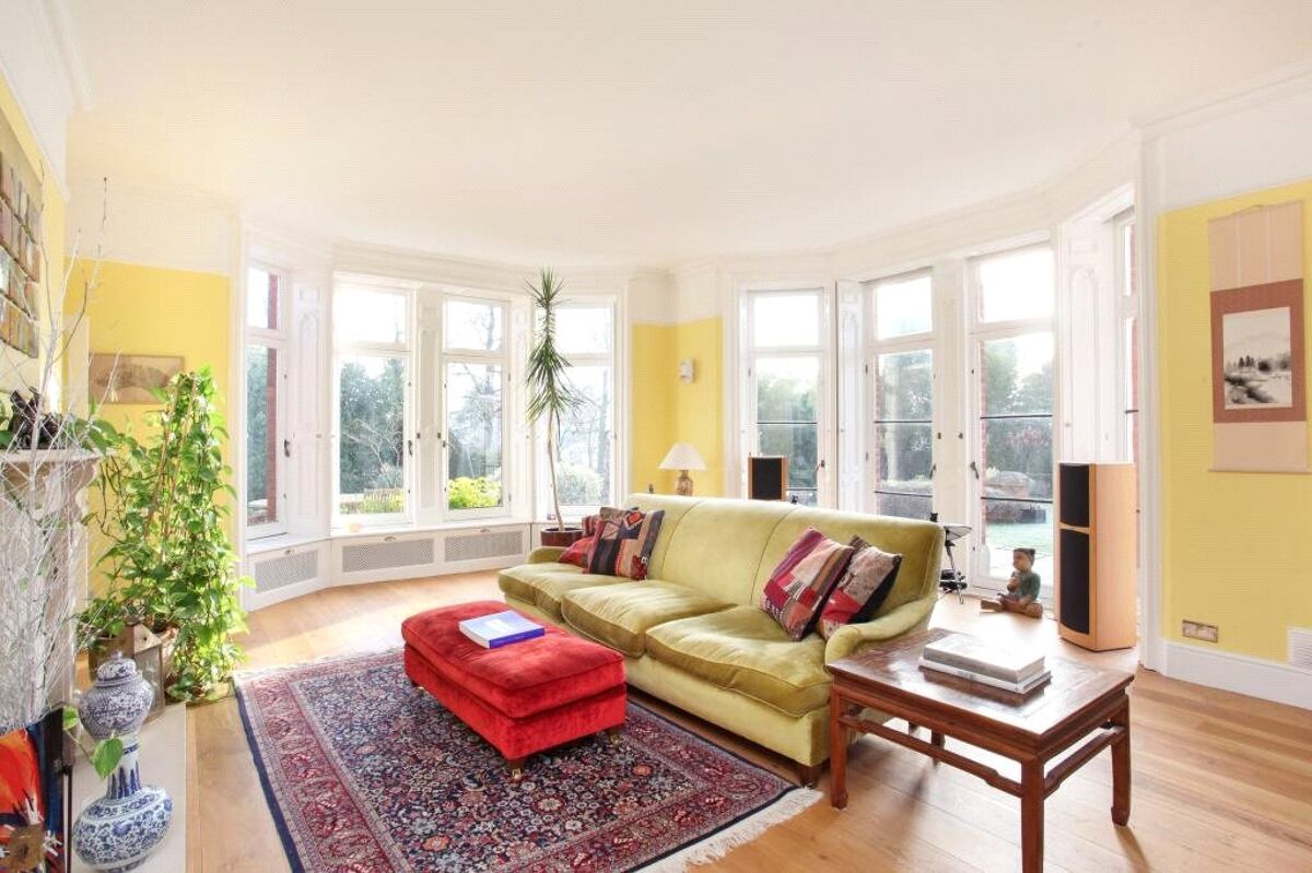 flat for sale in The Friary, Windsor, Berkshire, SL4 VIR140124