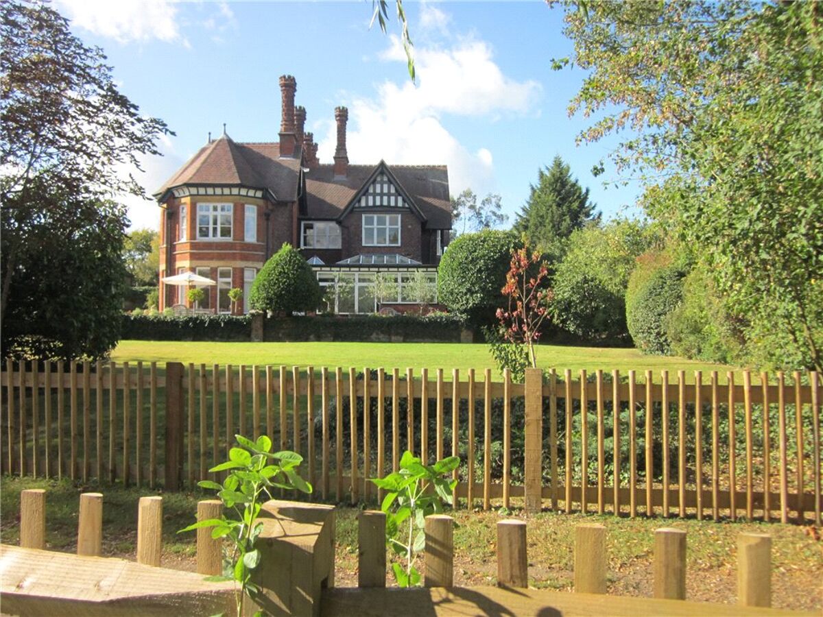 flat for sale in The Friary, Windsor, Berkshire, SL4 VIR140124