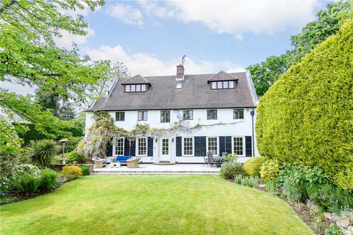 house for sale in Middle Hill, Egham, Surrey, TW20 VIR150004 Knight