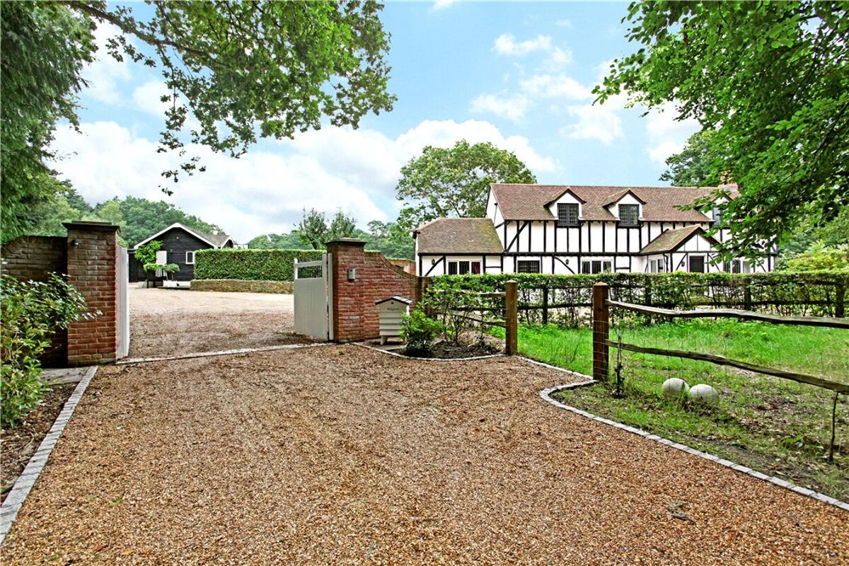 house for sale in Stonehill Road, Ottershaw, Chertsey, Surrey, KT16