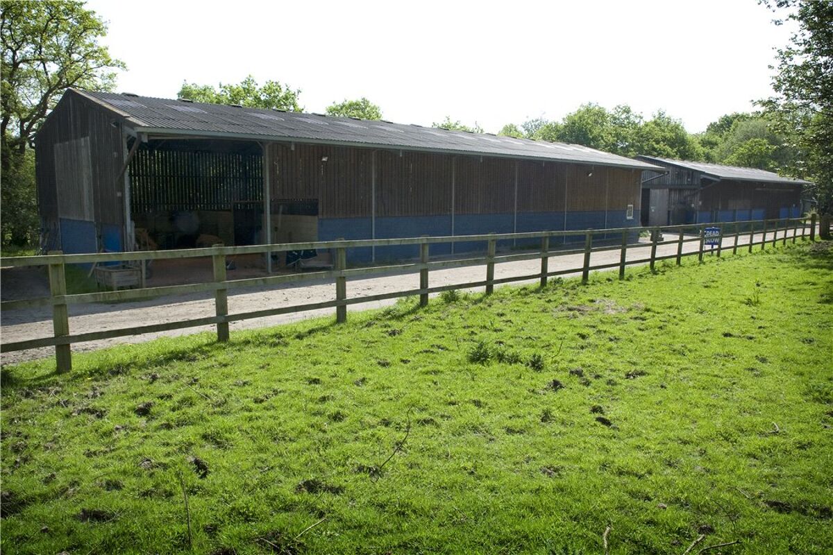 Farm/Estate for sale in Pennypot Lane, Chobham, Woking, Surrey, GU24