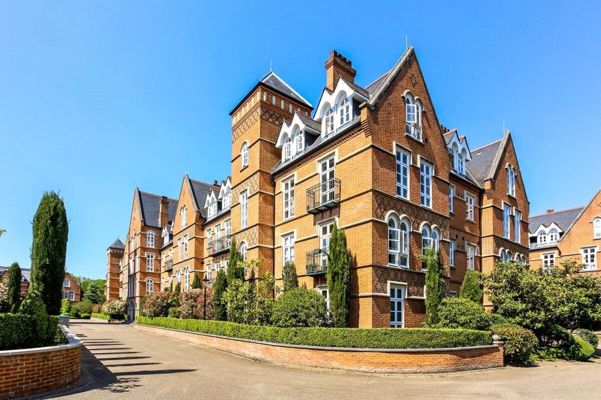 flat for sale in The Grange, Holloway Drive, Virginia Water, Surrey, GU25 VIR180034 Knight Frank