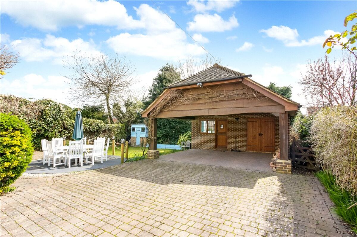 house for sale in Broom Lane, Chobham, Woking, Surrey, GU24 VIR190003