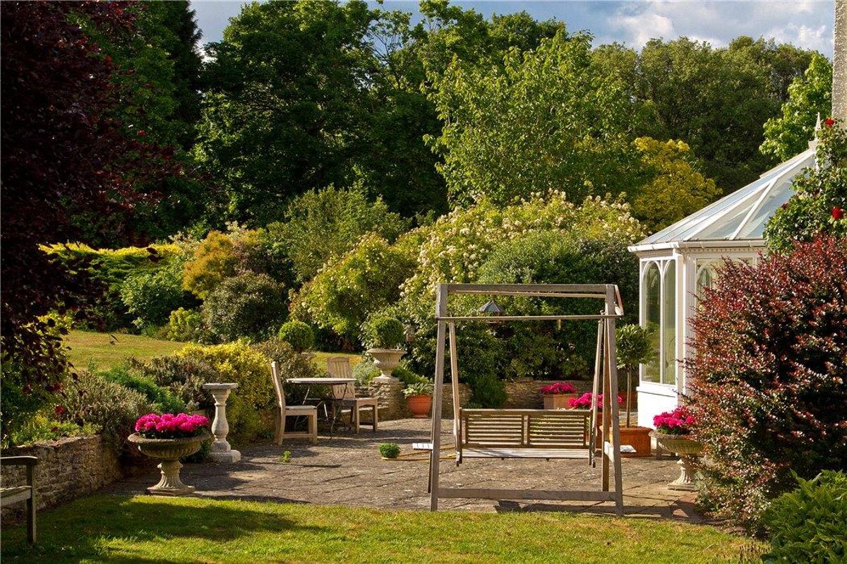 house for sale in Ford Road, Chobham, Surrey, GU24 VIR190012 Knight Frank