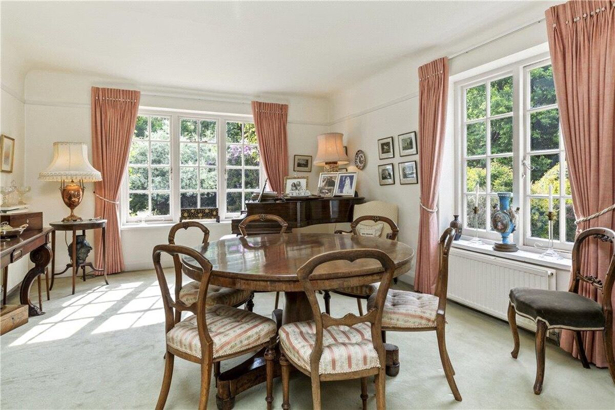 house for sale in Ford Road, Chobham, Surrey, GU24 VIR190012 Knight Frank