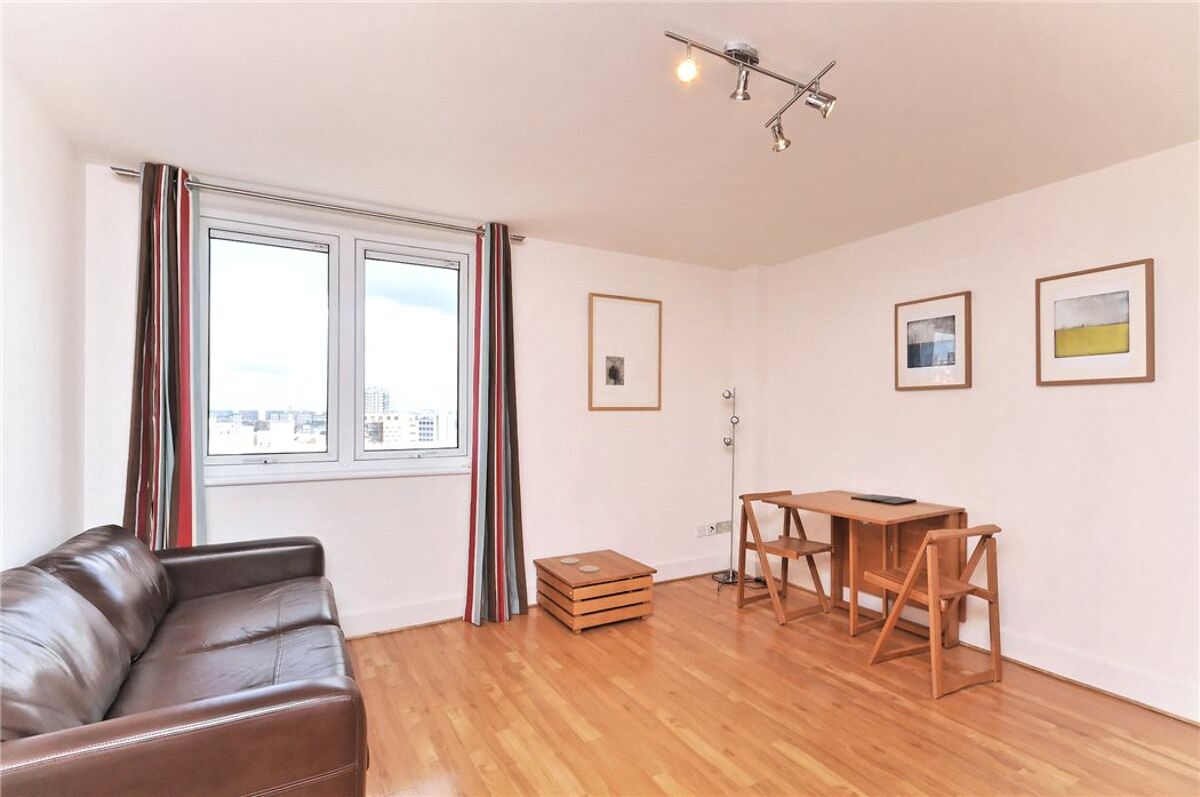 flat for sale in Skyline Plaza Building, 80 Commercial Road, London, E1