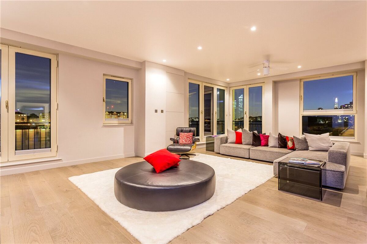 flat for sale in Keepier Wharf, 12 Narrow Street, Limehouse, London