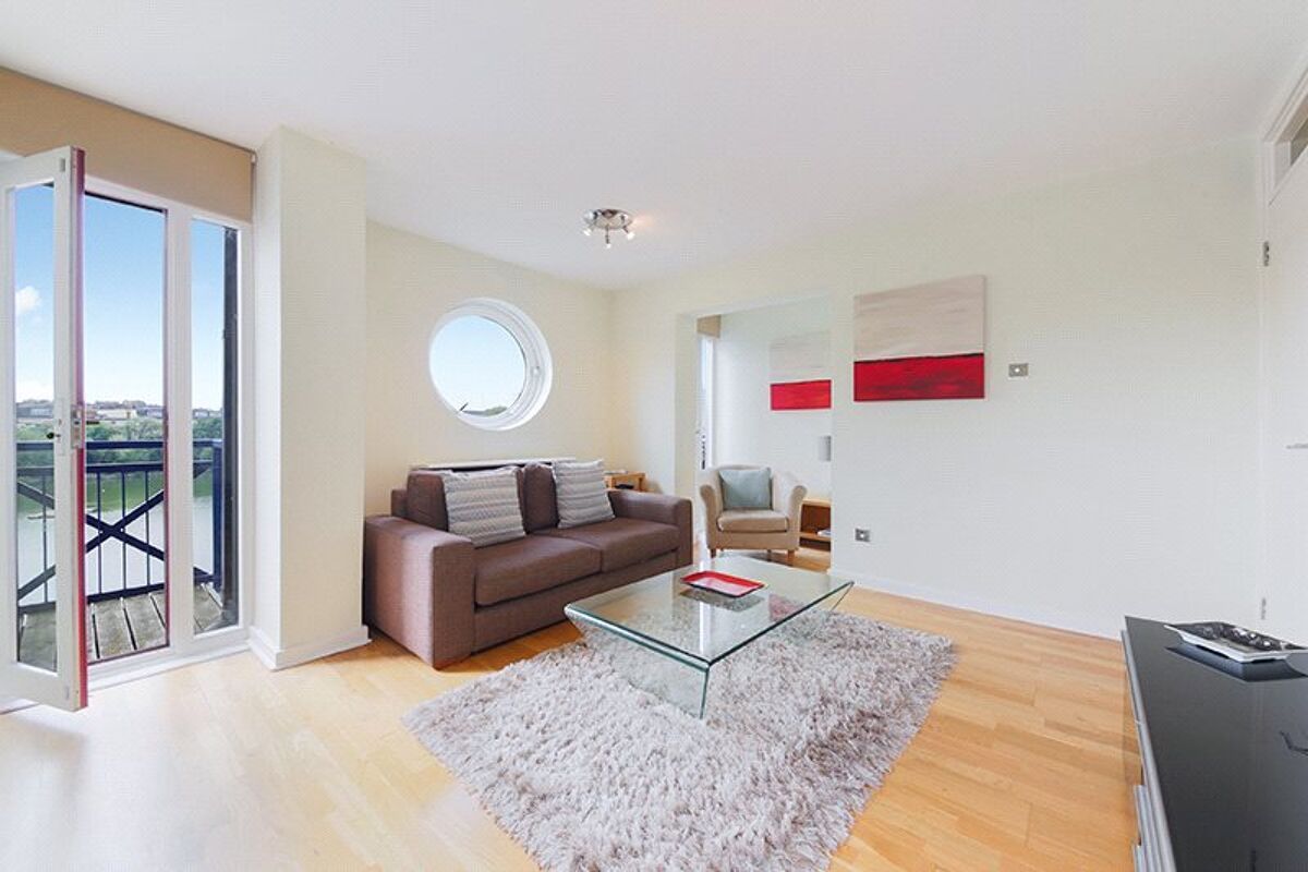 flat for sale in Newlands Quay, London, E1W WAP150129 Knight Frank