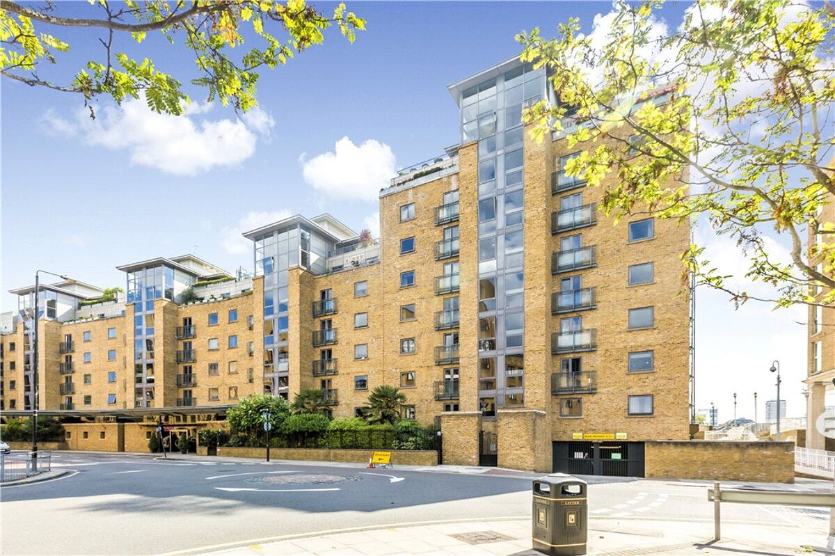 flat for sale in Capital Wharf, 50 Wapping High Street, Wapping, London