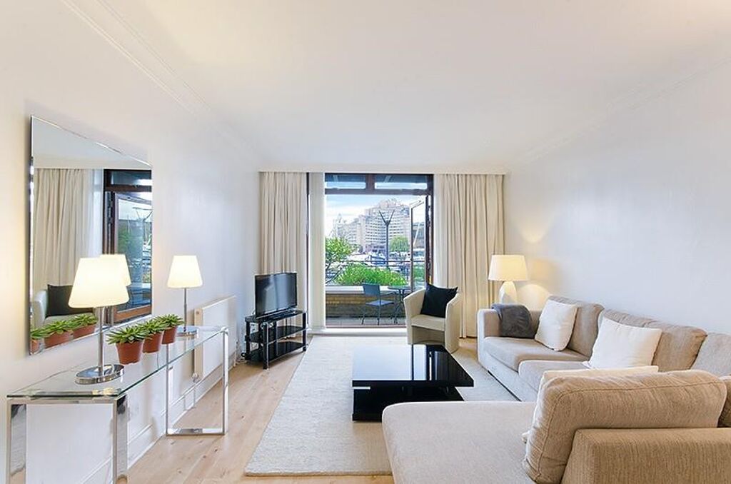 Image of Sandpiper Court, 8 Thomas More Street, London, E1W.