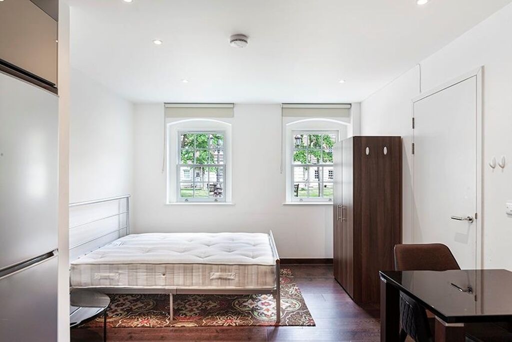 Image of King Charles Terrace, Sovereign Court, Wapping, London, E1W