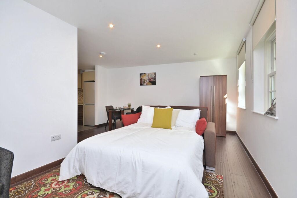 Image of King Charles Terrace, Sovereign Court, Wapping, London, E1W