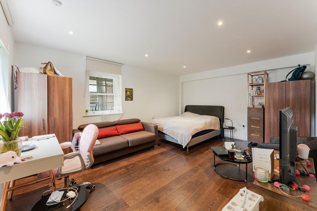 Image of King Charles Terrace, Sovereign Court, Wapping, London, E1W