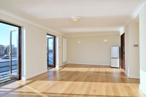 Picture of 2 bedroom flat for rent.