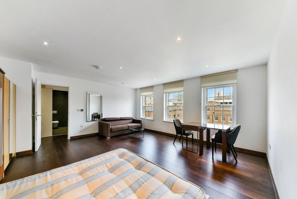 Image of King Charles Terrace, Sovereign Court, Wapping, London, E1W.