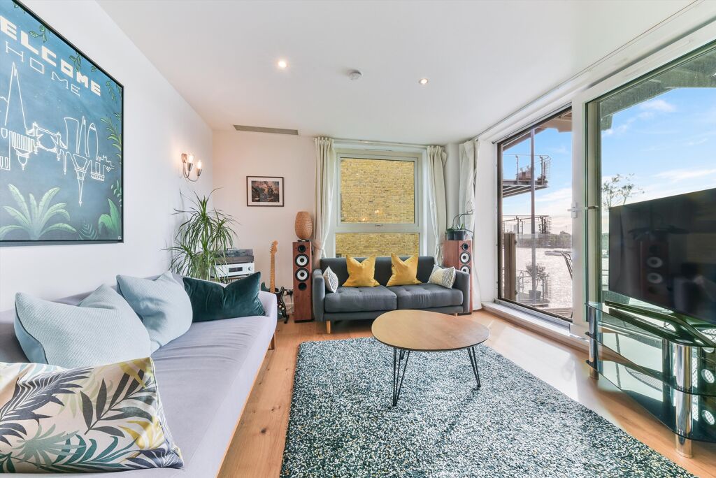 Image of Cinnabar Wharf East, Wapping High Street, London, E1W.