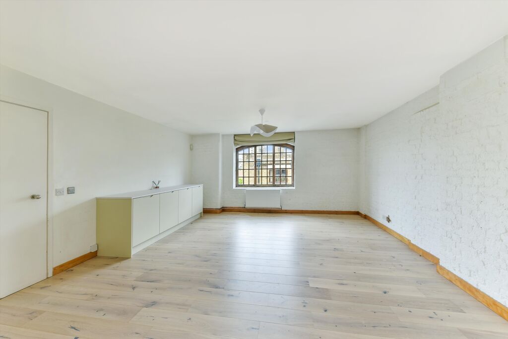 Image of New Crane Wharf, 14 New Crane Place, Wapping, London, E1W.