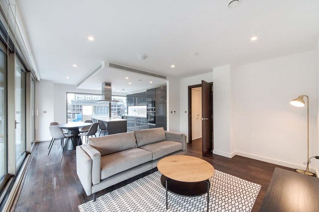 Image of Royal Mint Street, Wapping, London, E1