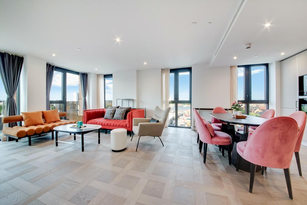 Image of Boxwood Gardens, London Dock, London, E1W.