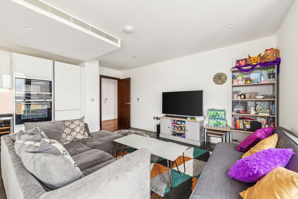 Image of 85 Royal Mint Street, London, E1.