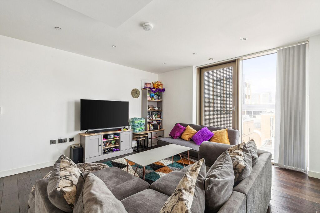 Image of 85 Royal Mint Street, London, E1.