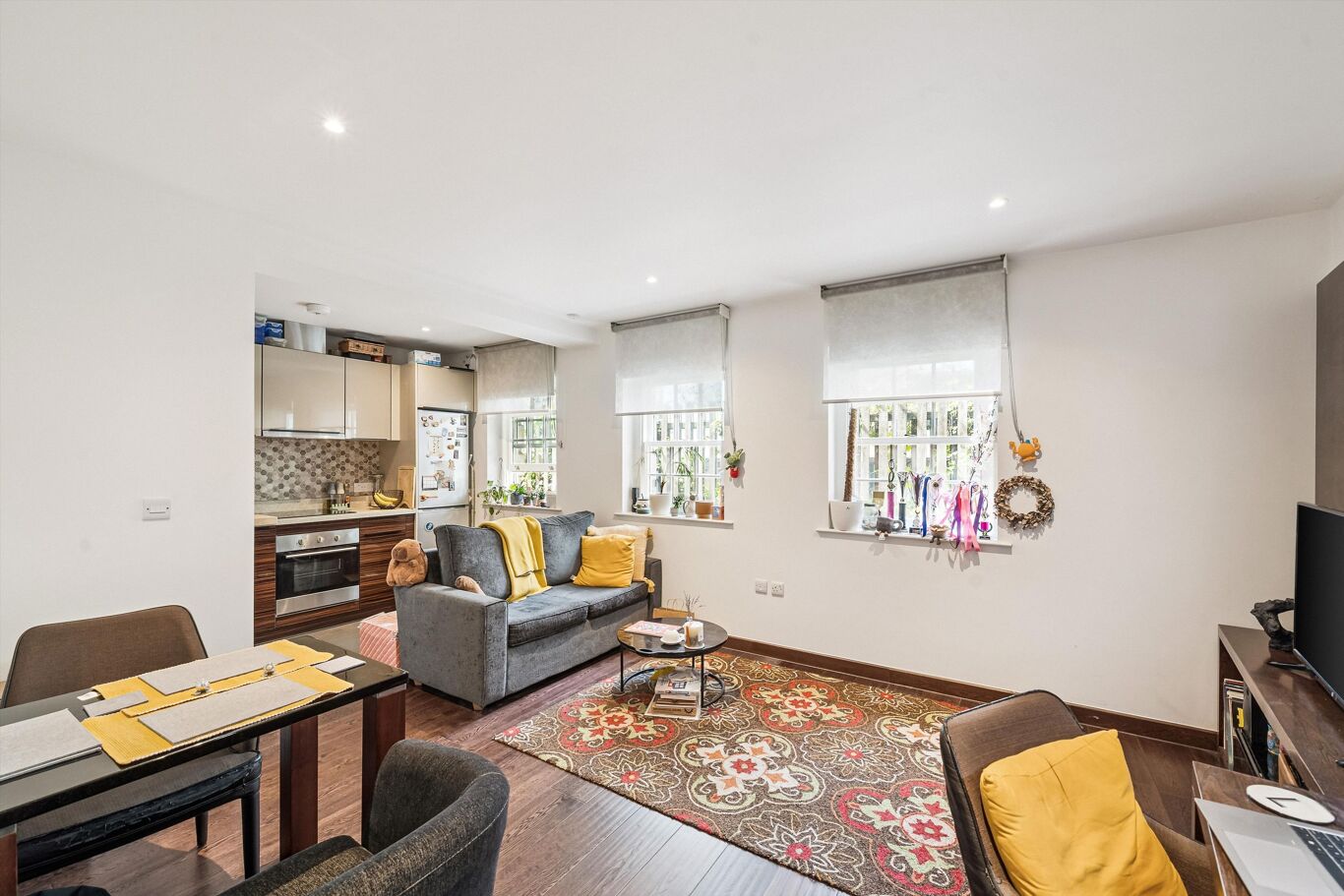 Image of Queen Anne Terrace, Sovereign Court, Wapping, London, E1W