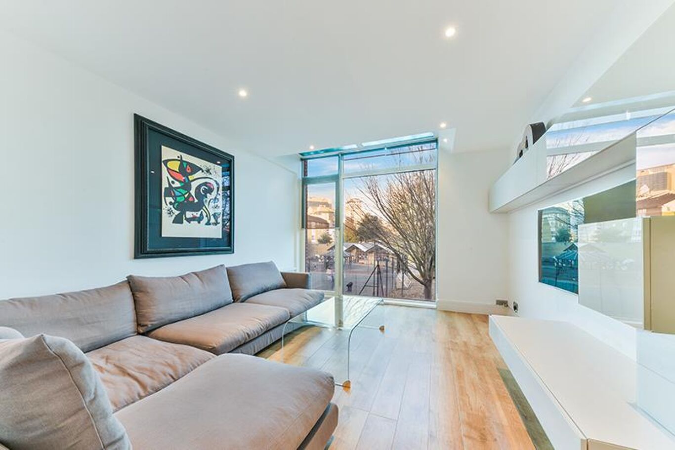 Image of Halcyon Wharf, Wapping High Street, London, E1W.