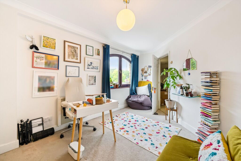 Image of Trafalgar Court, Glamis Road, Wapping, London, E1W