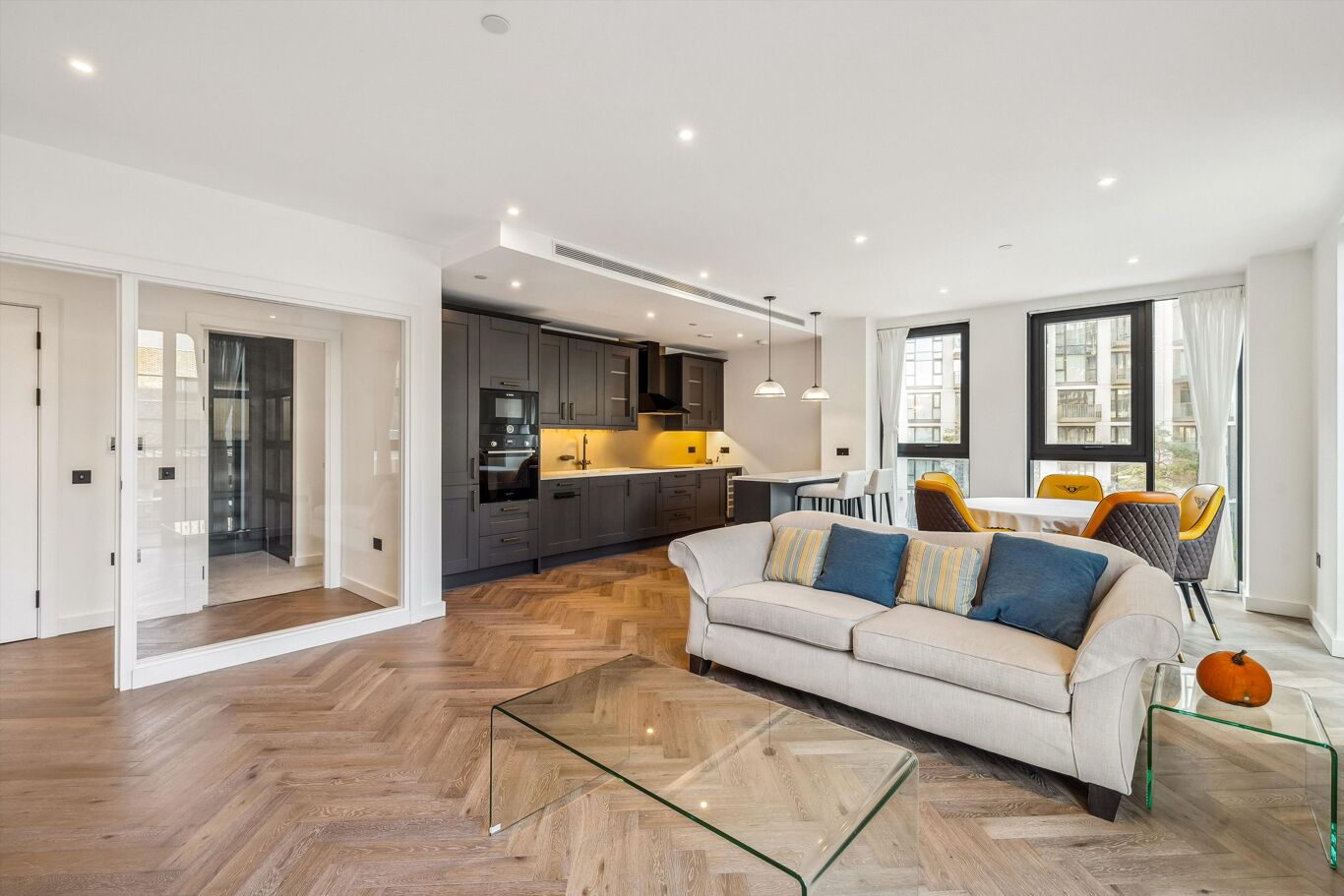 Image of Merino Gardens, Wapping, London, E1W.