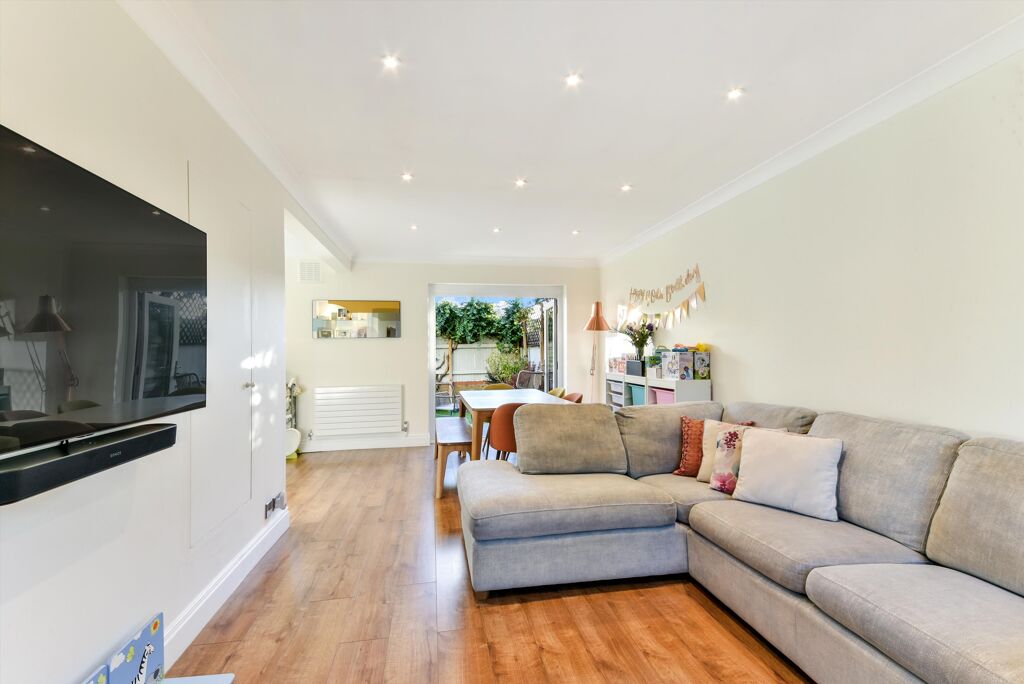 Image of Discovery Walk, London, E1W