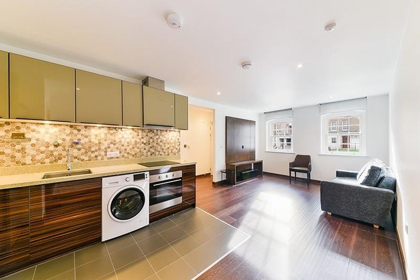 Image of King Henry Terrace, The Highway, Wapping, London, E1W