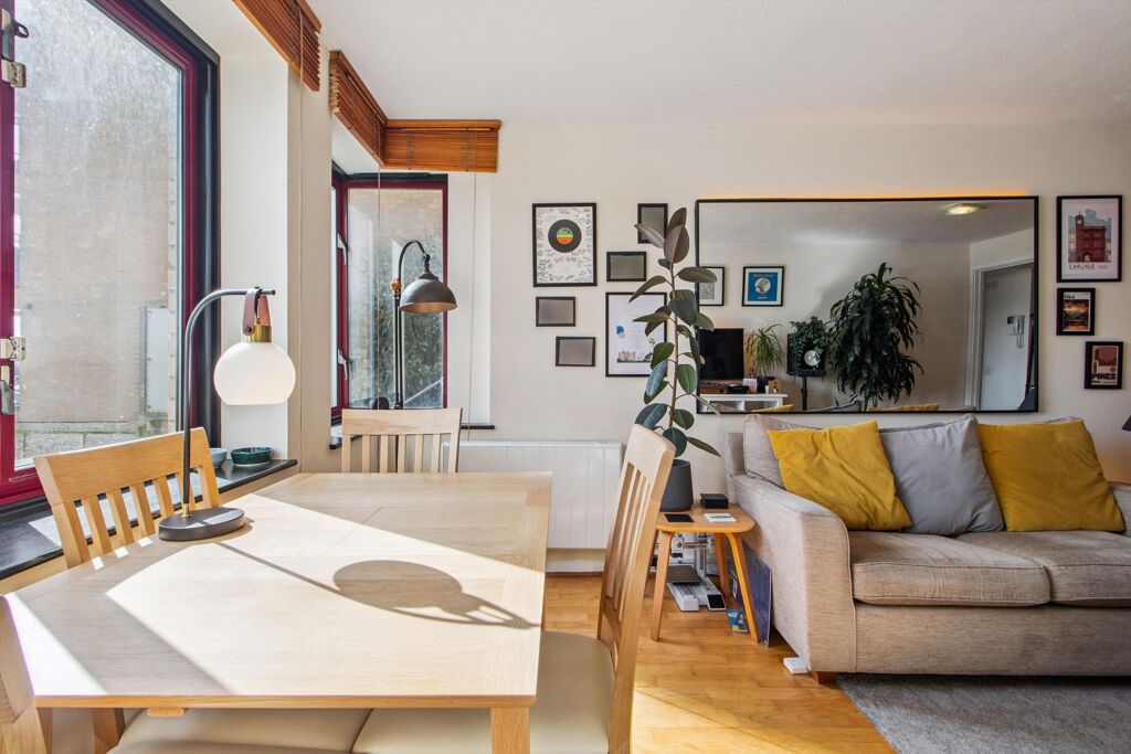 Image of Towerside, 142 Wapping High Street, Wapping, London, E1W.