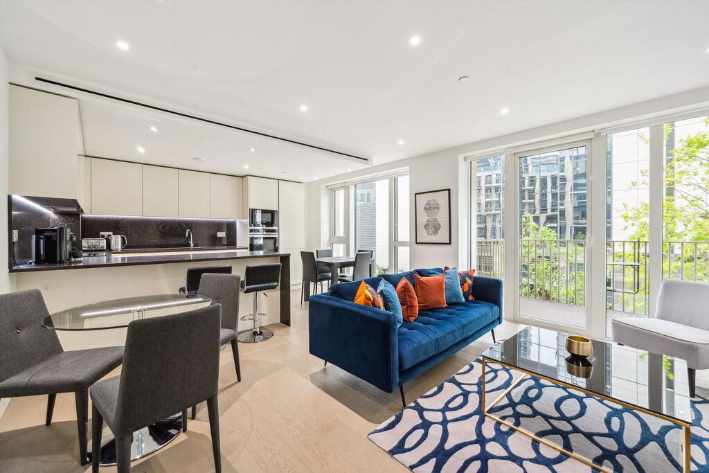 Image of Admiralty House, Vaughan Way, London, E1W