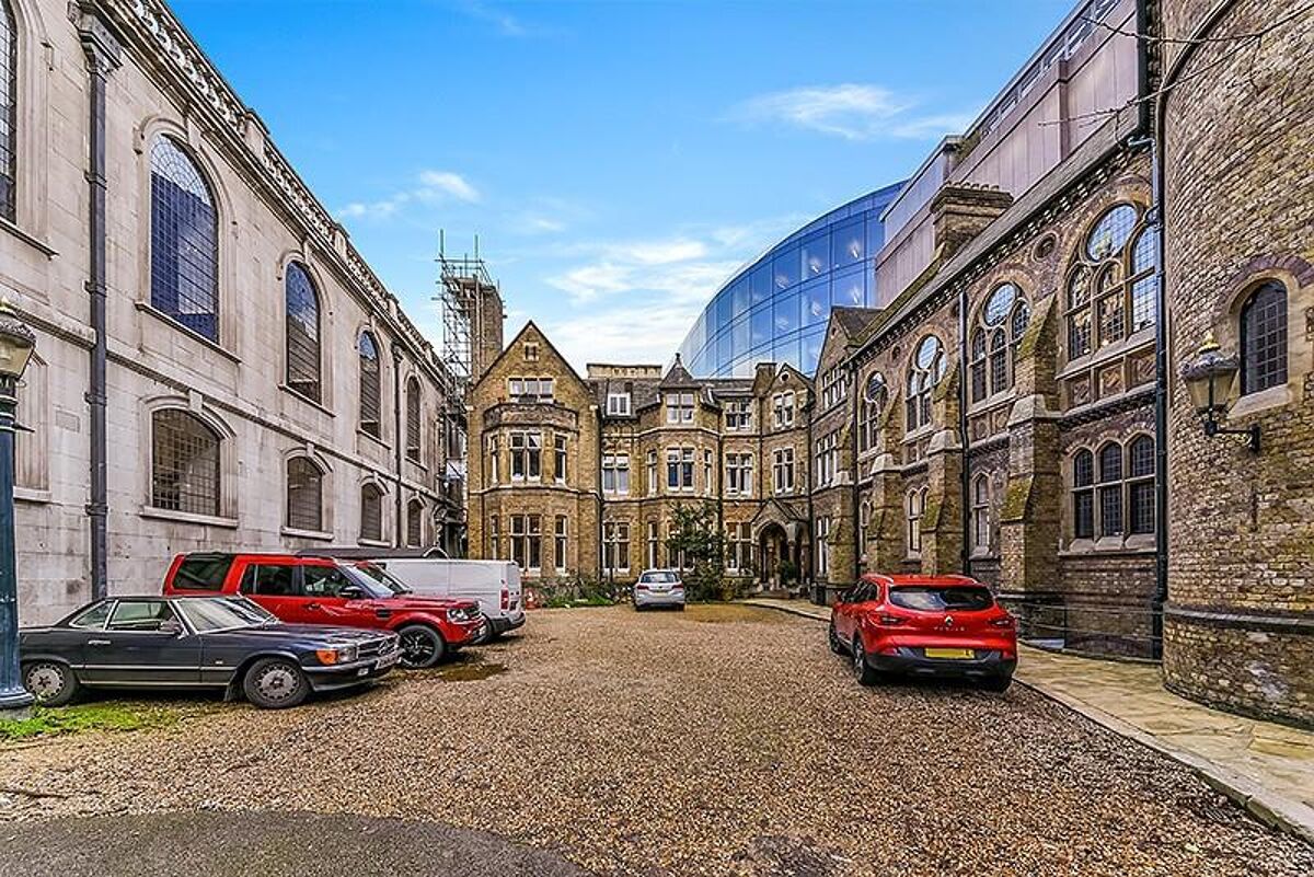 house to rent in St Andrews Street, City, London, EC4A WAQ344339