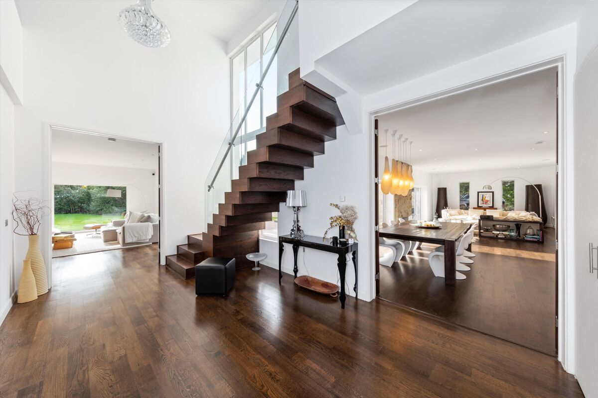 house for sale in The Paddocks, Weybridge, Surrey, KT13 WBE012037860