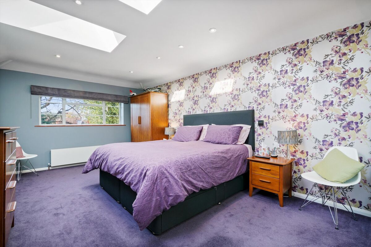 house for sale in The Fairway, Weybridge, Surrey, KT13 WBE012051809