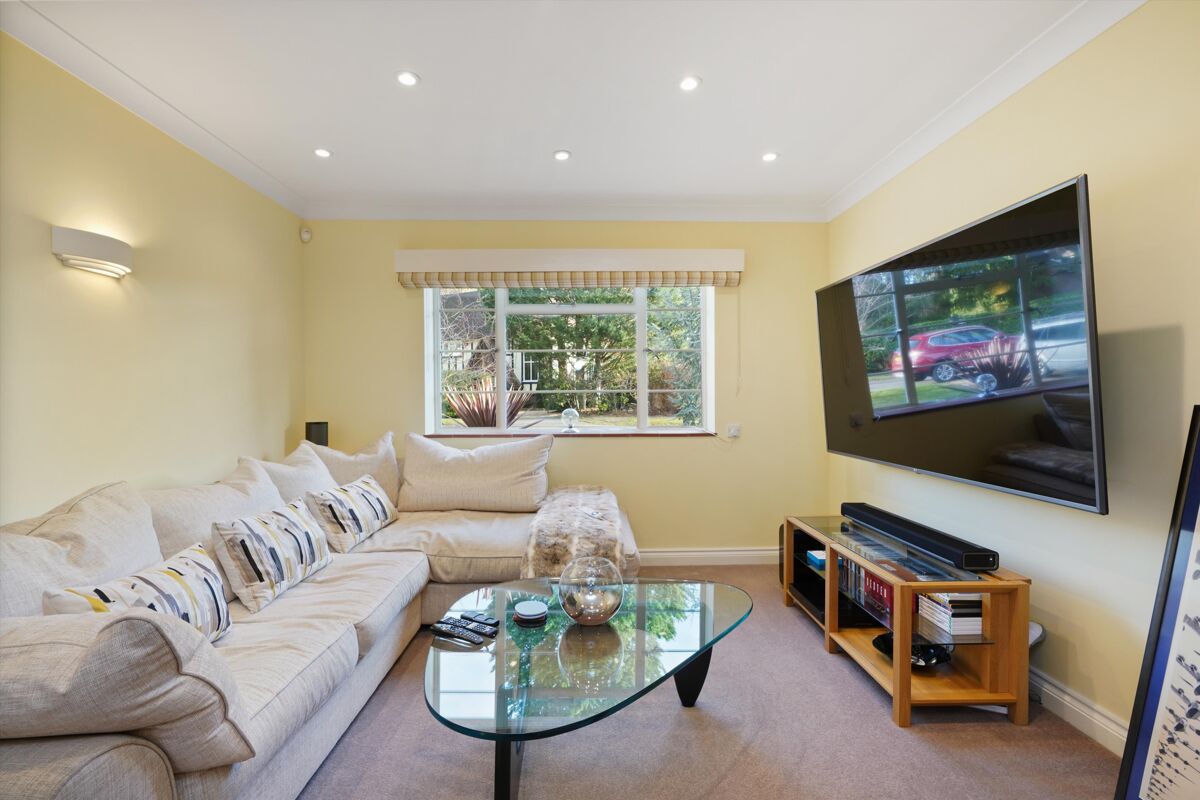 house for sale in The Fairway, Weybridge, Surrey, KT13 WBE012051809