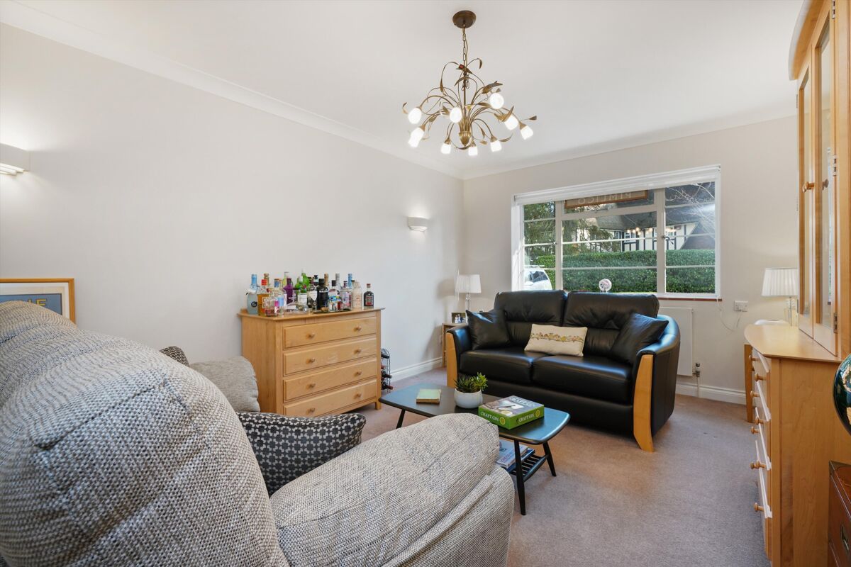 house for sale in The Fairway, Weybridge, Surrey, KT13 WBE012051809