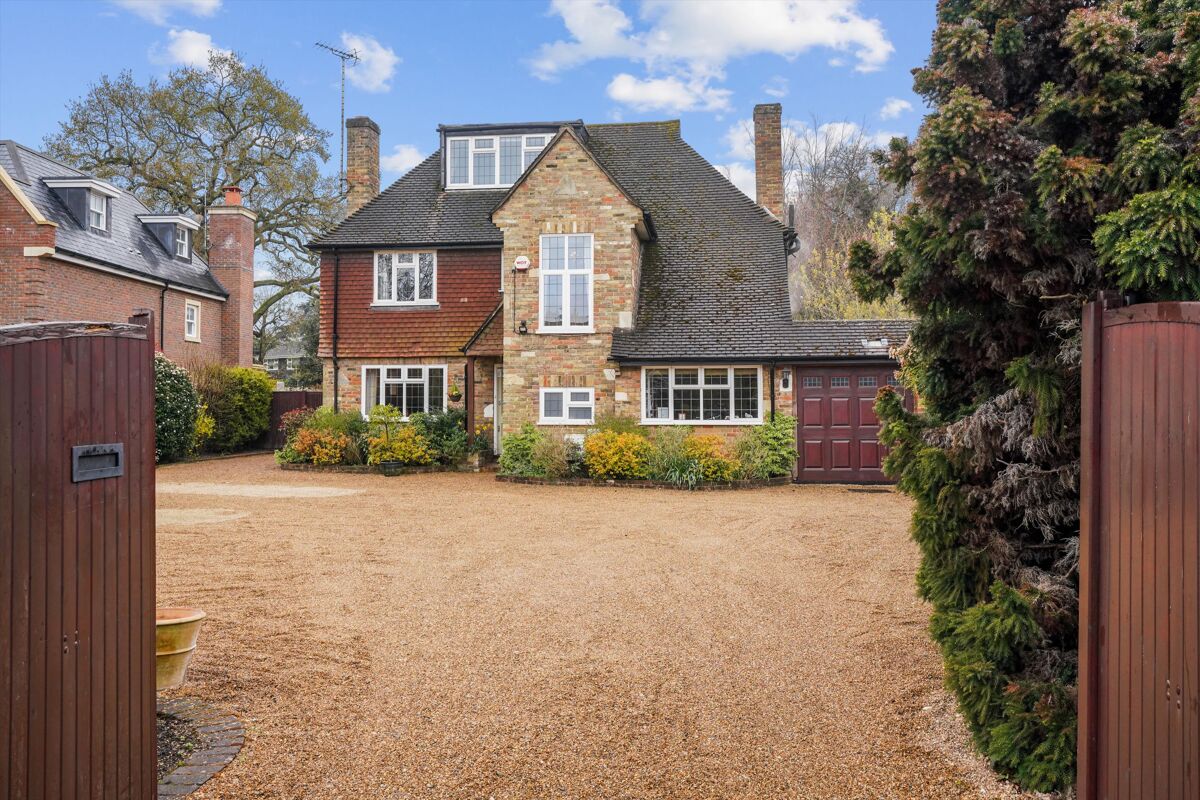 house for sale in Oatlands Chase, Weybridge, Surrey, KT13