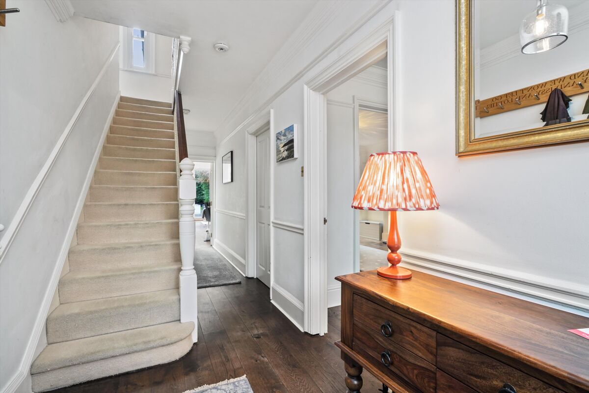 house for sale in Monument Green, Weybridge, Surrey, KT13