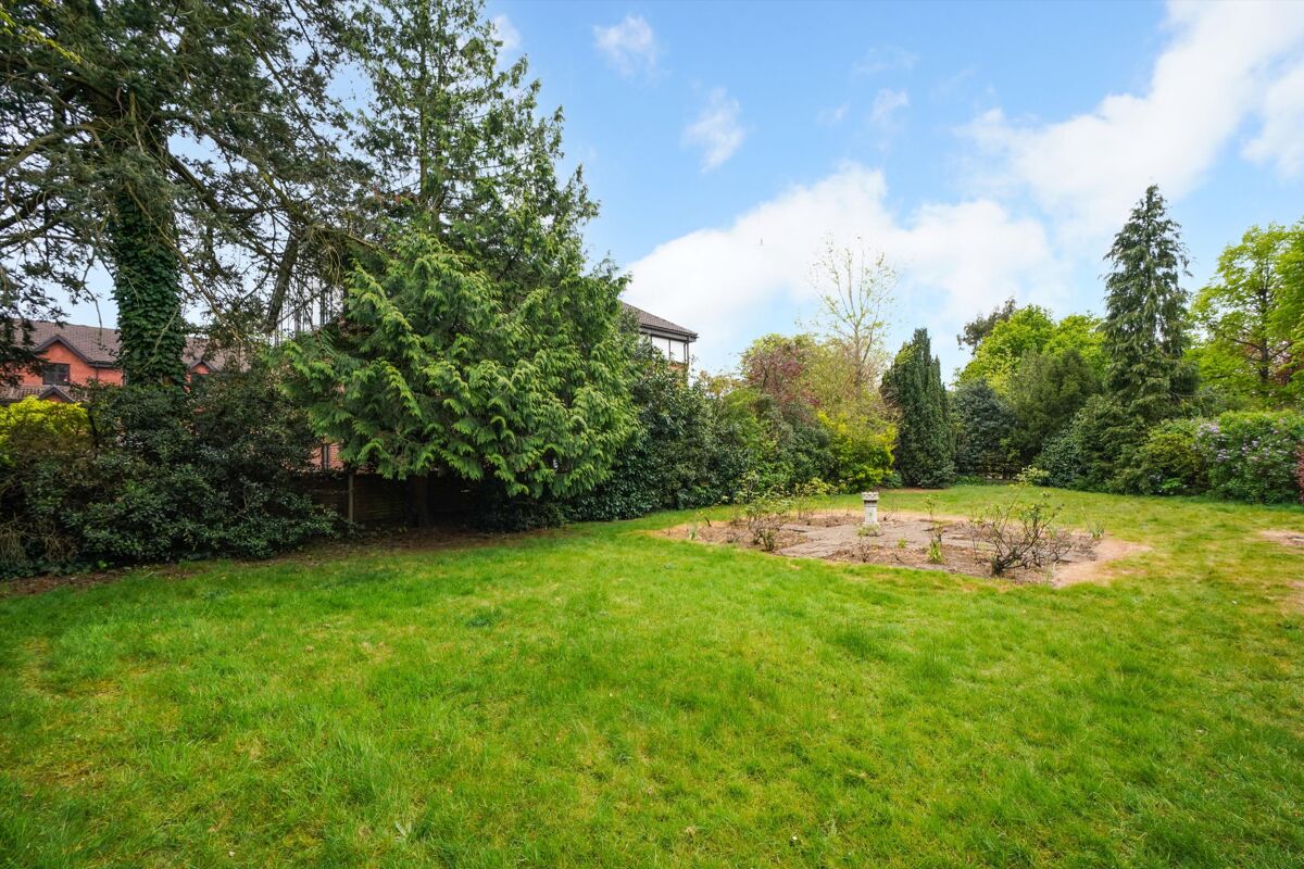 house for sale in Portmore Park Road, Weybridge, Surrey, KT13