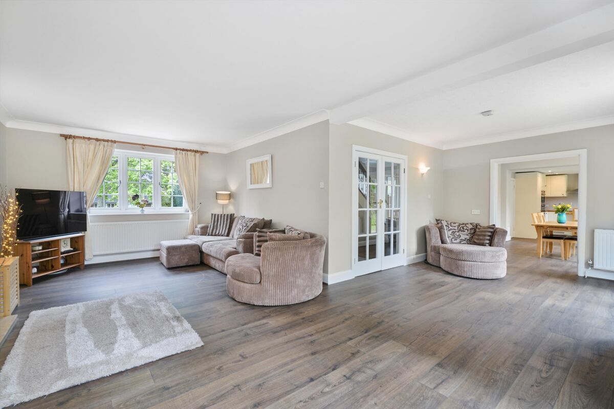 house for sale in Ireton Avenue, WaltononThames, Surrey, KT12