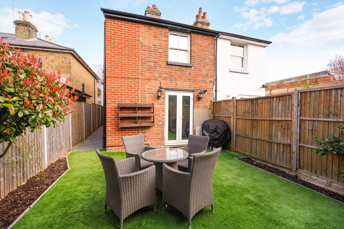 house for sale in Waverley Road, Weybridge, Surrey, KT13 WBE012249995