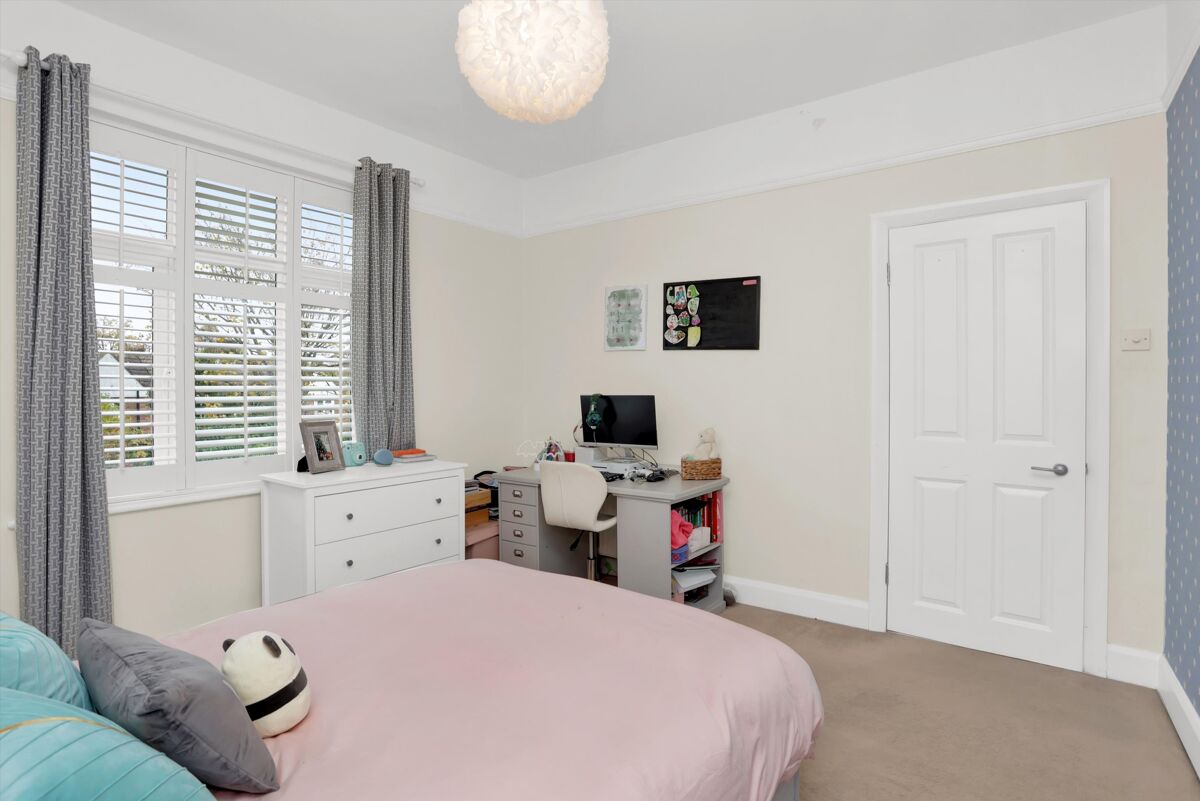 house for sale in Monument Road, Weybridge, Surrey, KT13 WBE012267203